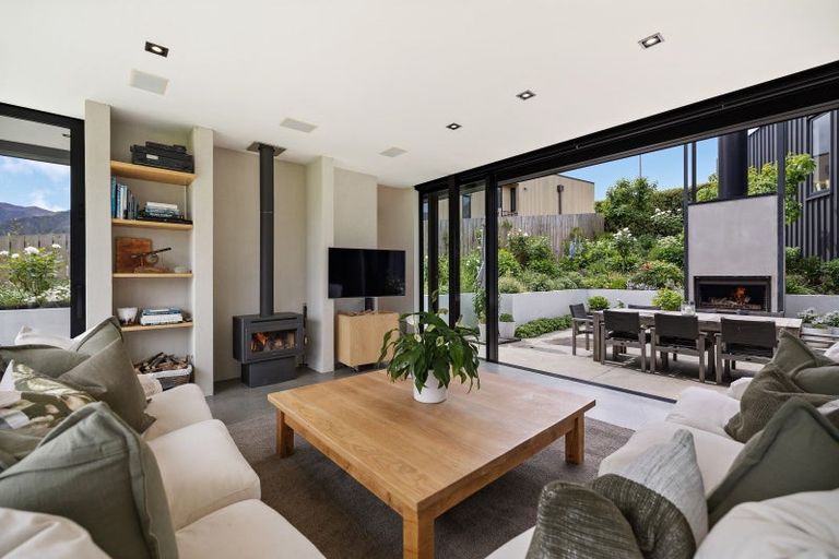 Photo of property in 20 Advance Terrace, Arrowtown, 9302