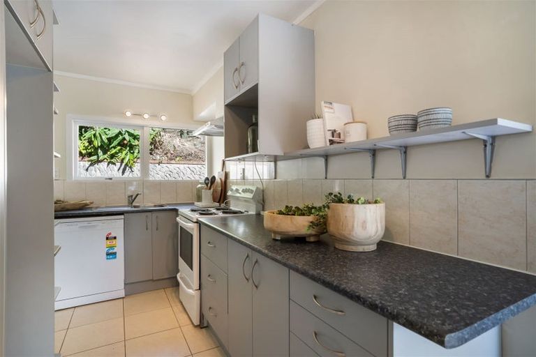 Photo of property in 2/19 Utting Street, Birkdale, Auckland, 0626