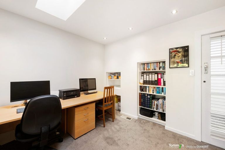 Photo of property in 79 Jubilee Road, Khandallah, Wellington, 6035