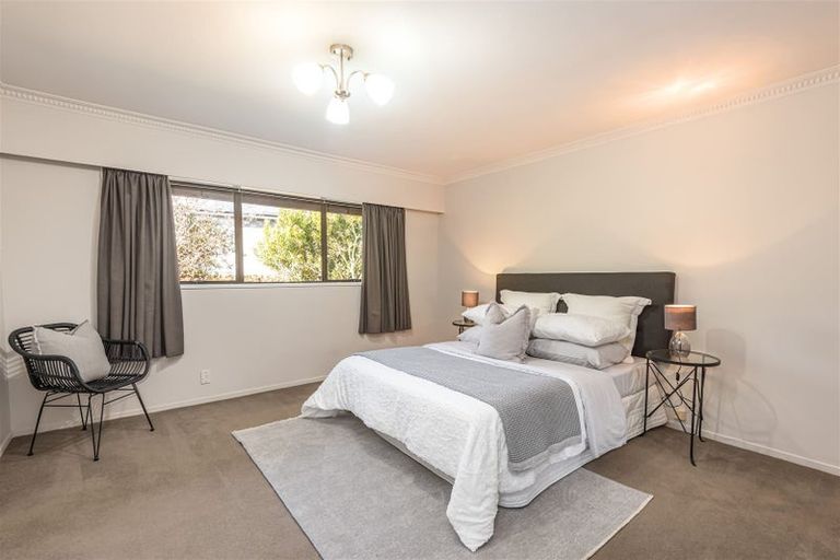 Photo of property in 11 Muir Avenue, Halswell, Christchurch, 8025