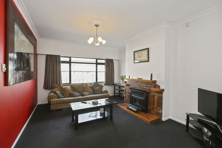 Photo of property in 283 Carrington Street, Vogeltown, New Plymouth, 4310