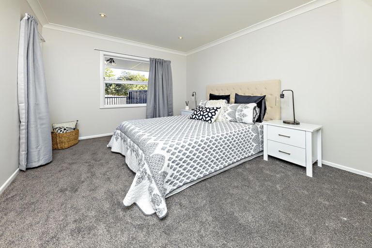 Photo of property in 59 Ferguson Street, Manurewa East, Auckland, 2102