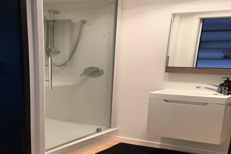 Photo of property in 23 Petane Road, Bay View, Napier, 4104