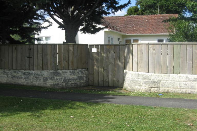 Photo of property in 14 Lewis Avenue, Aramoho, Whanganui, 4500