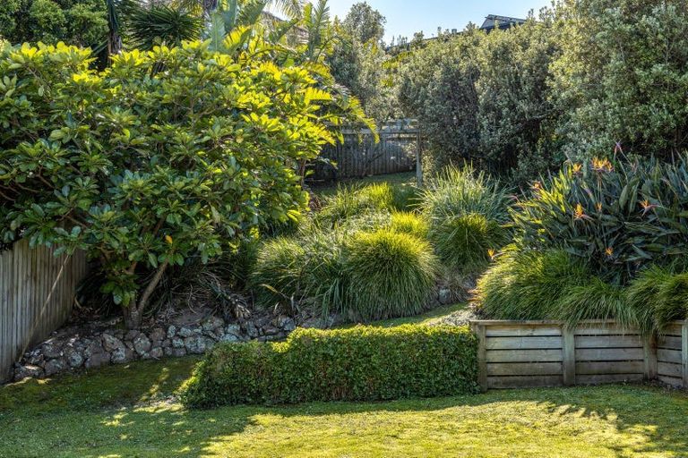 Photo of property in 7 Tetley Road, Surfdale, Waiheke Island, 1081
