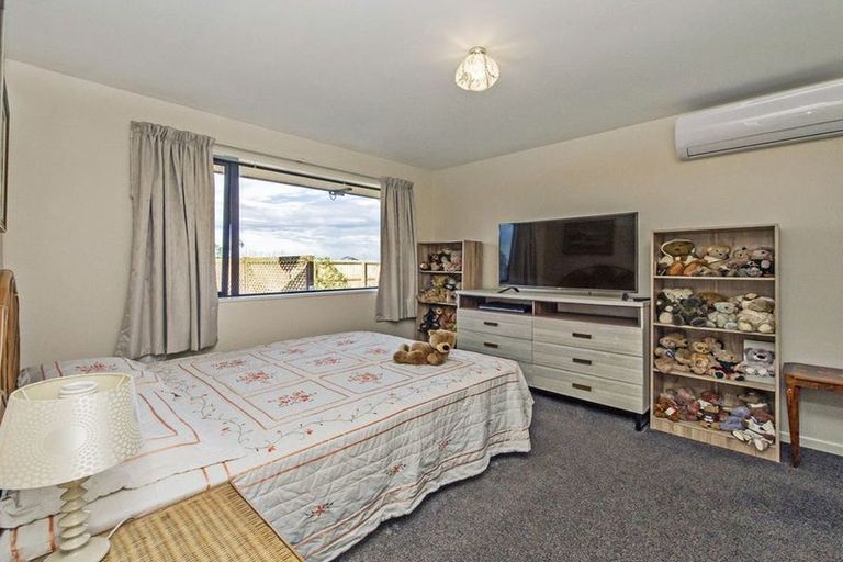 Photo of property in 13 Brooker Place, Kirwee, Darfield, 7571