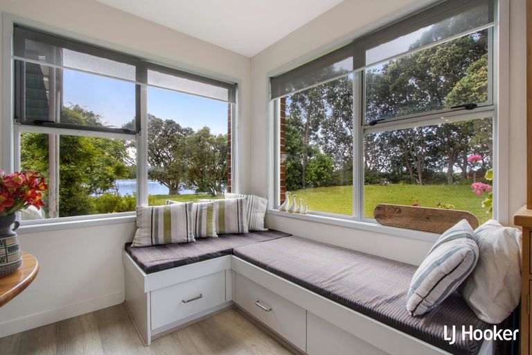 Photo of property in 10 Roretana Drive, Athenree, Katikati, 3177