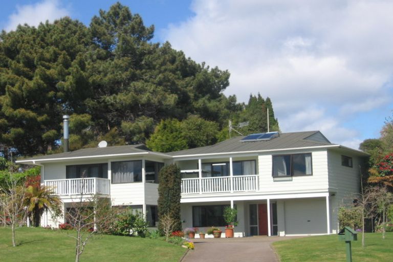 Photo of property in 13 Kowhai Road, Rainbow Point, Taupo, 3330