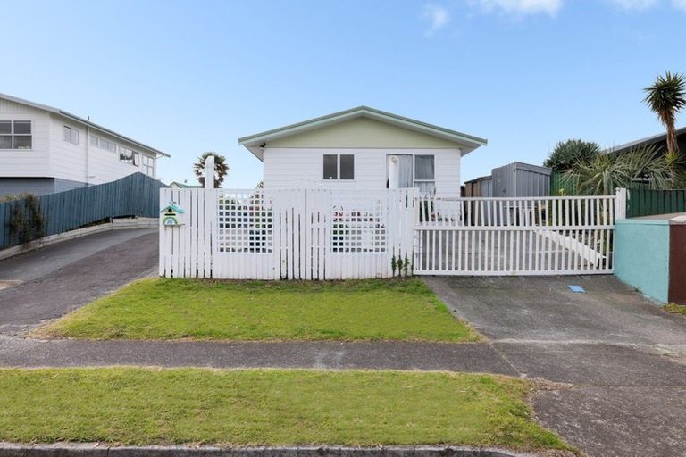 Photo of property in 241a Dickson Road, Papamoa Beach, Papamoa, 3118