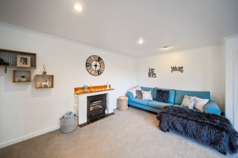 Photo of property in 65 Waimea Street, Westown, New Plymouth, 4310