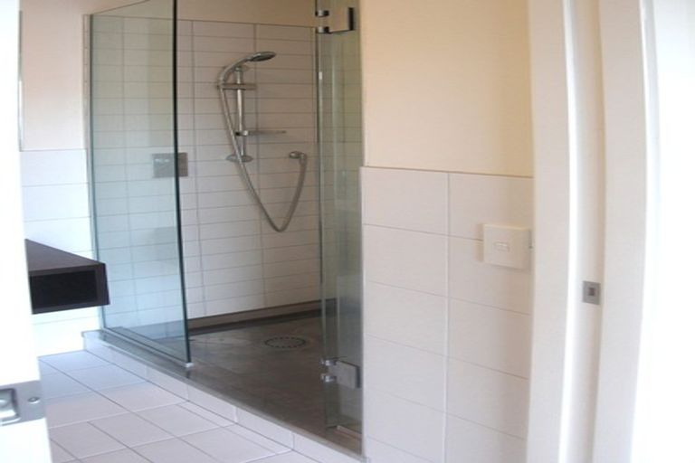 Photo of property in Sol Apartments, 11/37 Jessie Street, Te Aro, Wellington, 6011