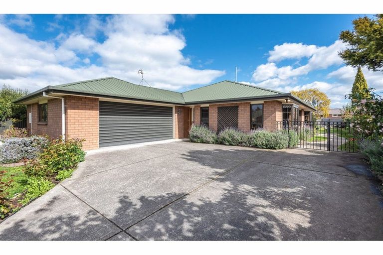 Photo of property in 9 Stopforth Street, Woodend, 7610