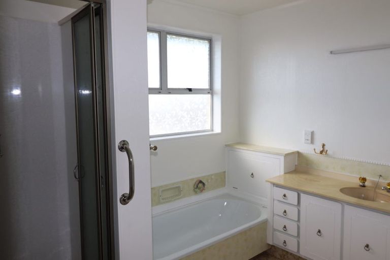 Photo of property in 8c Stuart Street, Holmes Hill, Oamaru, 9401