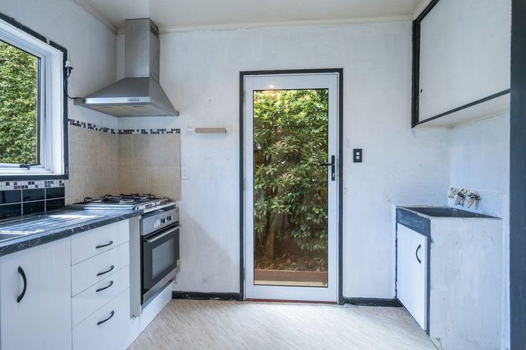 Photo of property in 2/8 Norwich Street, Stoke, Nelson, 7011