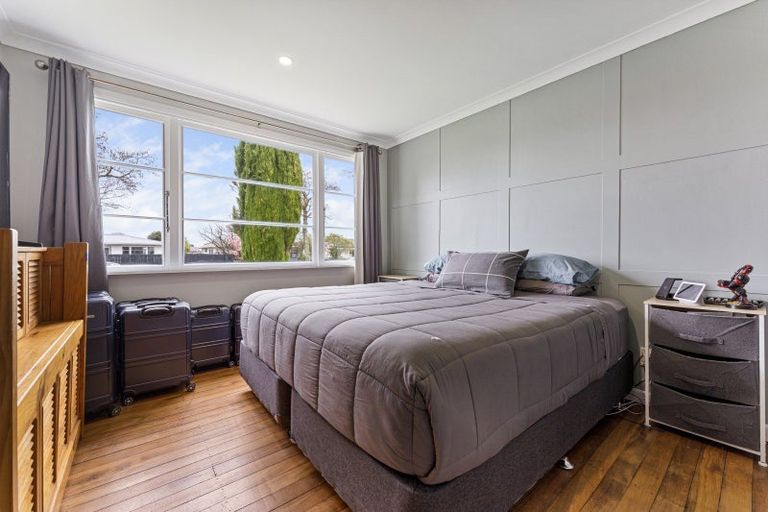 Photo of property in 19 Botanical Road, Takaro, Palmerston North, 4412