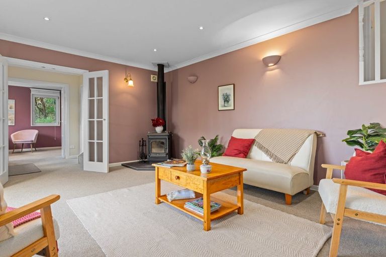 Photo of property in 8 Glas Brae, Governors Bay, Lyttelton, 8971