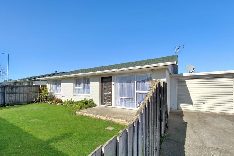 Photo of property in 2/102 Wingate Street, Redwood, Christchurch, 8051