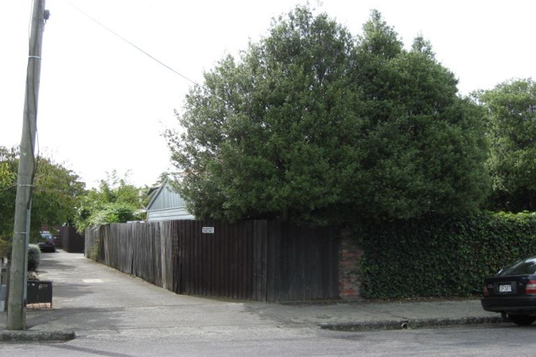 Photo of property in 2/11 Frederick Street, Waltham, Christchurch, 8011