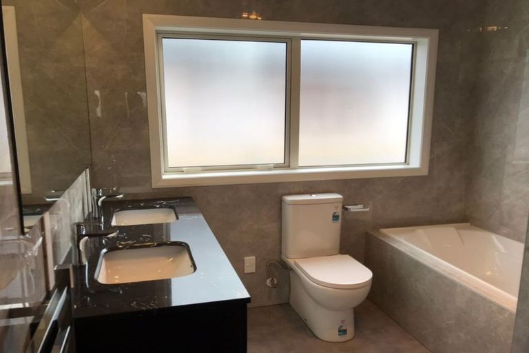 Photo of property in 12 Kota Lane, Hobsonville, Auckland, 0616