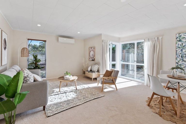 Photo of property in 2/244 Fairway Drive, Te Kamo, Whangarei, 0112