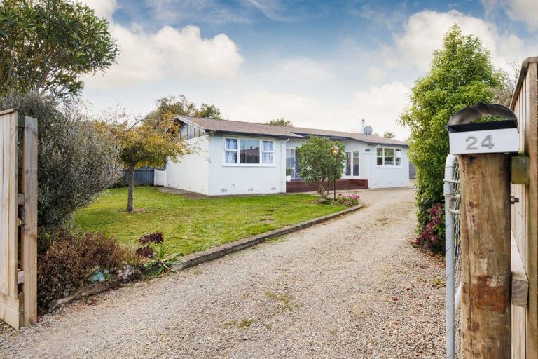 Photo of property in 24 Bamfield Street, Ashhurst, 4810