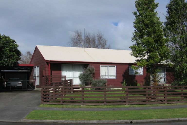 Photo of property in 7 Grant Place, Awapuni, Palmerston North, 4412