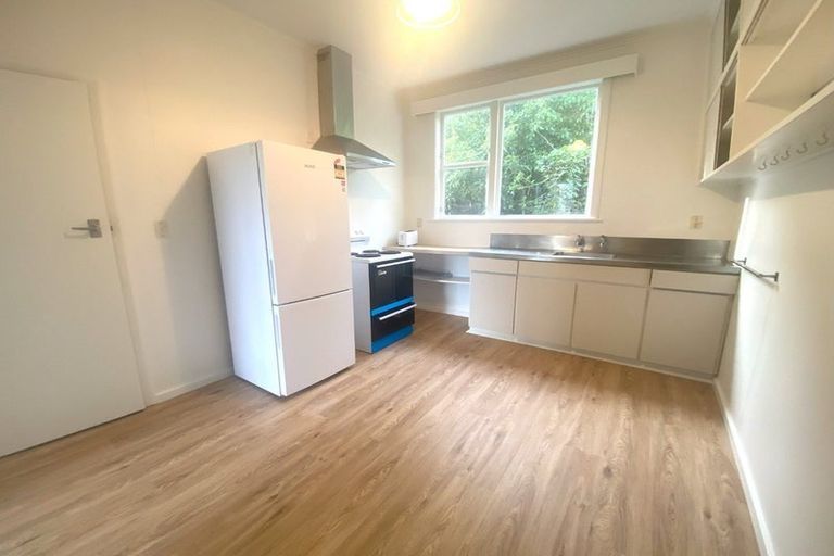 Photo of property in 1/11 Corunna Avenue, Newtown, Wellington, 6021