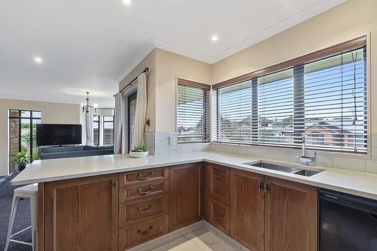 Photo of property in 19 Holmwood Park Drive, Morrinsville, 3300