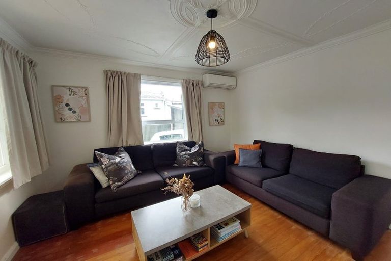 Photo of property in 9 Lorna Street, Lynmouth, New Plymouth, 4310
