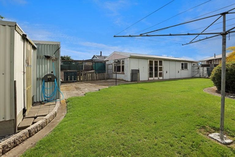 Photo of property in 137 Mcmurdo Street, Tinwald, Ashburton, 7700