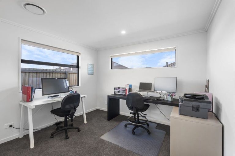 Photo of property in 14 Merino Crescent, Kirwee, 7571