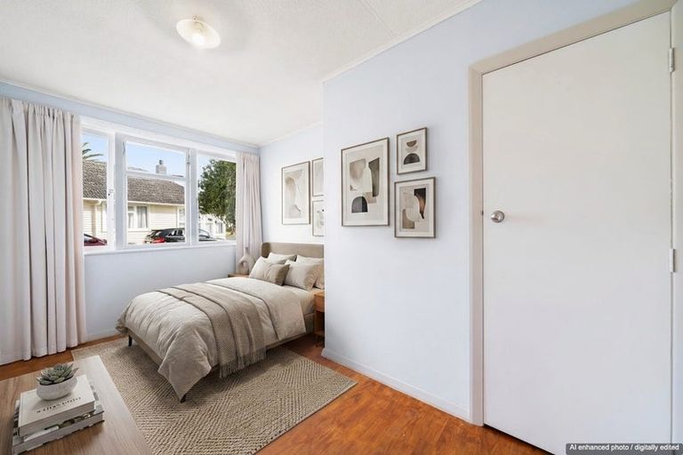 Photo of property in 7 Sutcliffe Place, Otara, Auckland, 2023