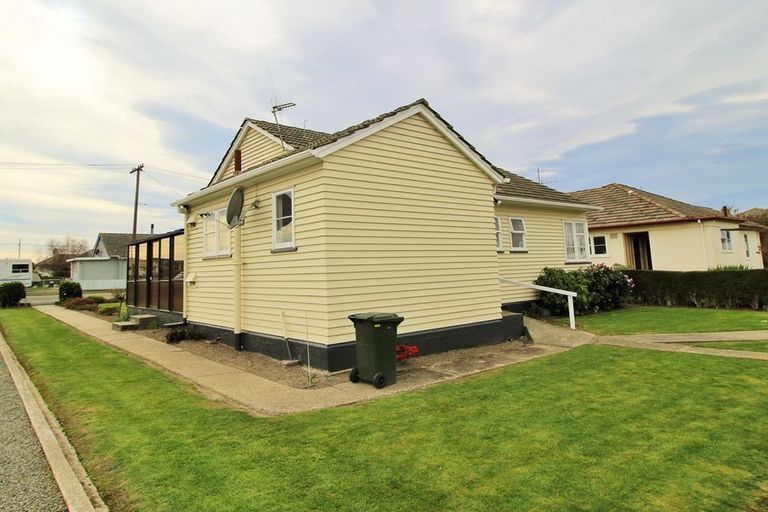 Photo of property in 17 Farnham Street, Oamaru North, Oamaru, 9400