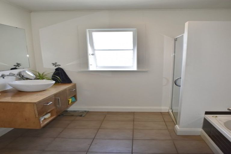 Photo of property in 35a Te Manuao Road, Otaki, 5512