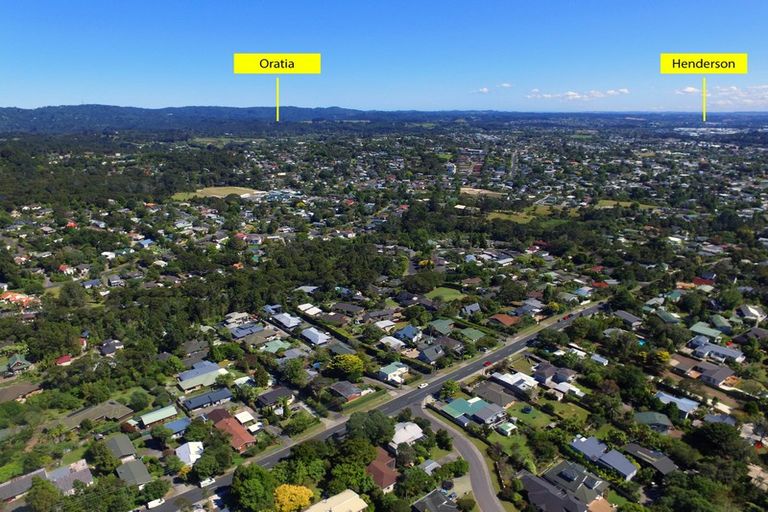 Photo of property in 22 Greenwoods Close, Titirangi, Auckland, 0604