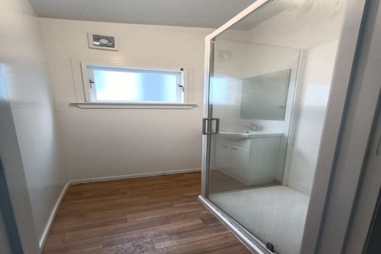 Photo of property in 10 Harper Street, Newtown, Wellington, 6021