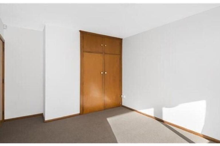 Photo of property in 18 Dallas Street, Riccarton, Christchurch, 8041