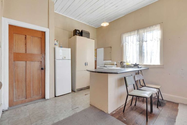 Photo of property in 289 High Street, Dannevirke, 4930