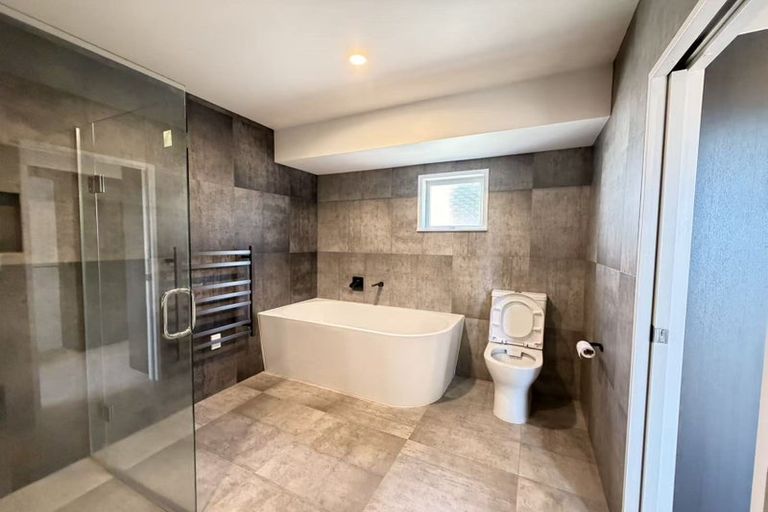 Photo of property in 32 Galaxy Drive, Mairangi Bay, Auckland, 0630