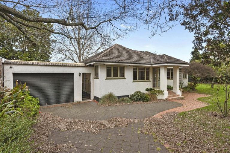 Photo of property in 489 River Road, Fairfield, Hamilton, 3214