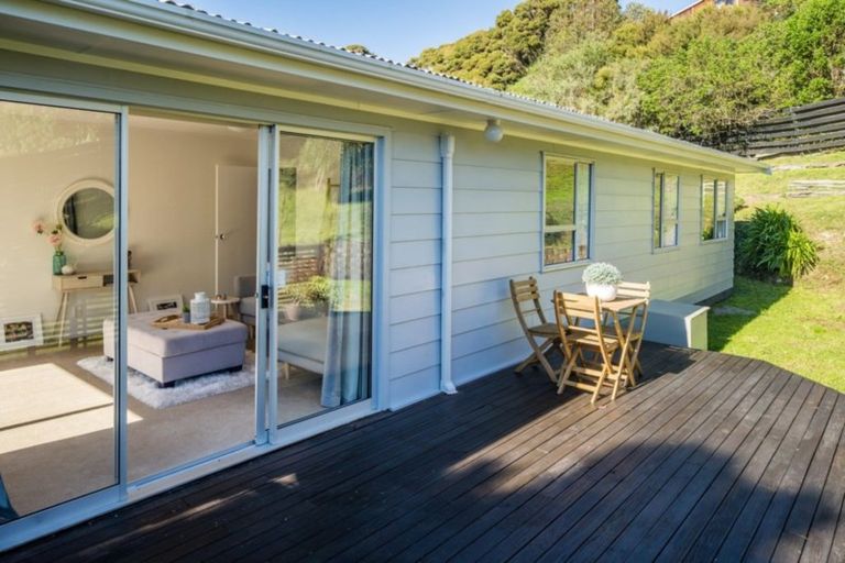Photo of property in 23 Yarrow Place, Papakowhai, Porirua, 5024