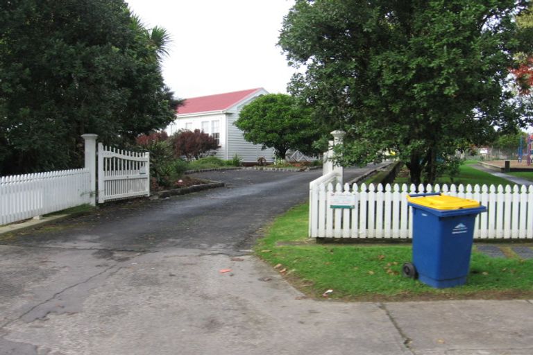Photo of property in 13a Greenhithe Road, Greenhithe, Auckland, 0632