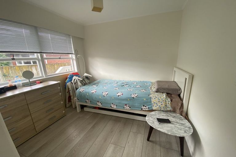 Photo of property in 42a Dale Crescent, Pakuranga, Auckland, 2010