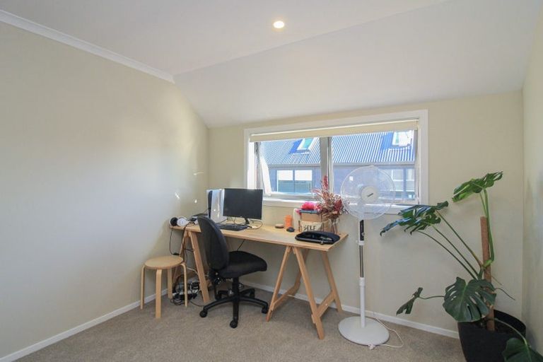 Photo of property in 144b Cuba Street, Petone, Lower Hutt, 5012