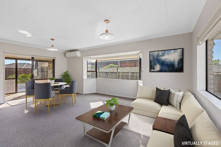 Photo of property in 20 Tukapa Street, Westown, New Plymouth, 4310