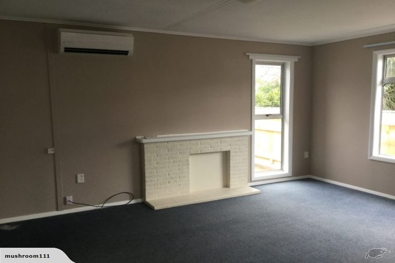 Photo of property in 23 Sweetman Avenue, Paraparaumu Beach, Paraparaumu, 5032