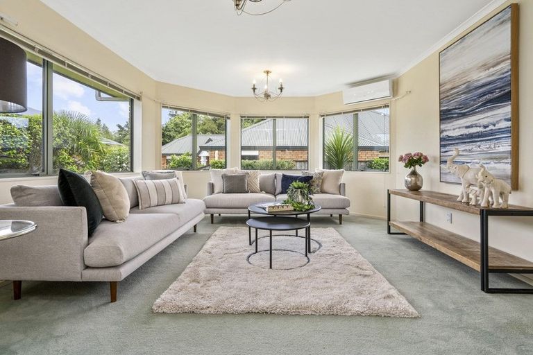 Photo of property in 10 John Webb Drive, Glenview, Hamilton, 3206