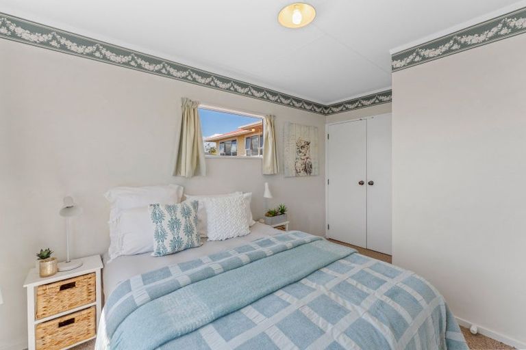 Photo of property in 10 Walton Road, Paraparaumu Beach, Paraparaumu, 5032