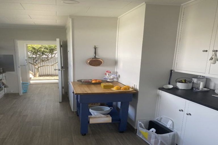 Photo of property in 209 Southland Road, Hastings, 4122