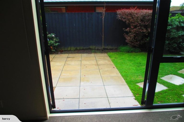 Photo of property in 1/102 Roberta Drive, Somerfield, Christchurch, 8024